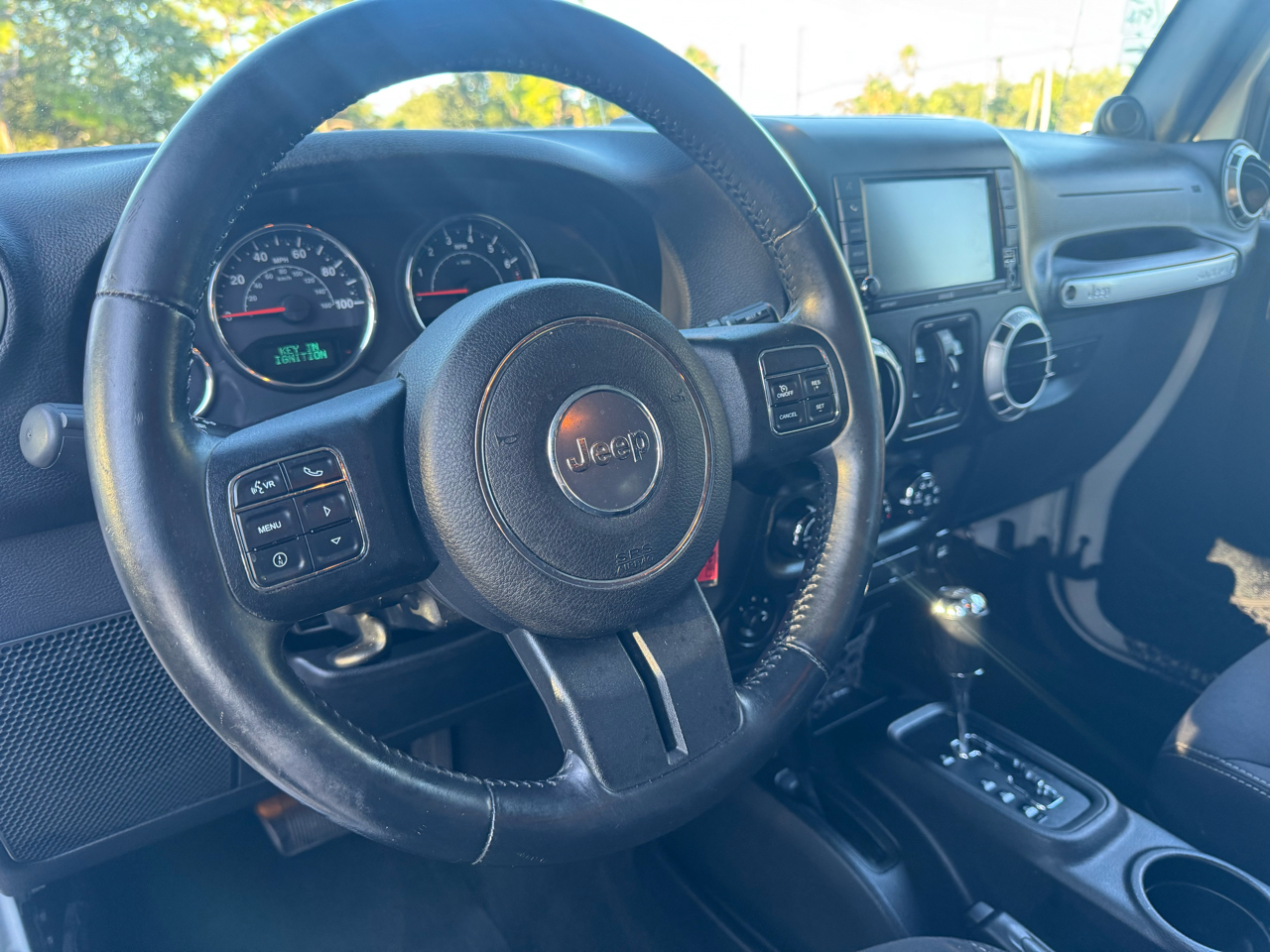 Jeep Wrangler Unlimited 4WD 4dr Sahara 2014 Jeep Wrangler Unlimited 4WD 4dr Sahara 2014