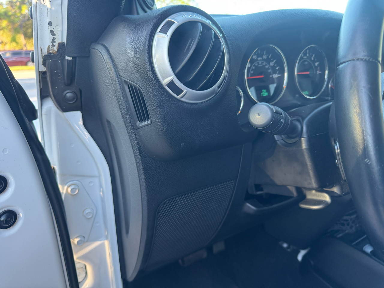 Jeep Wrangler Unlimited 4WD 4dr Sahara 2014 Jeep Wrangler Unlimited 4WD 4dr Sahara 2014