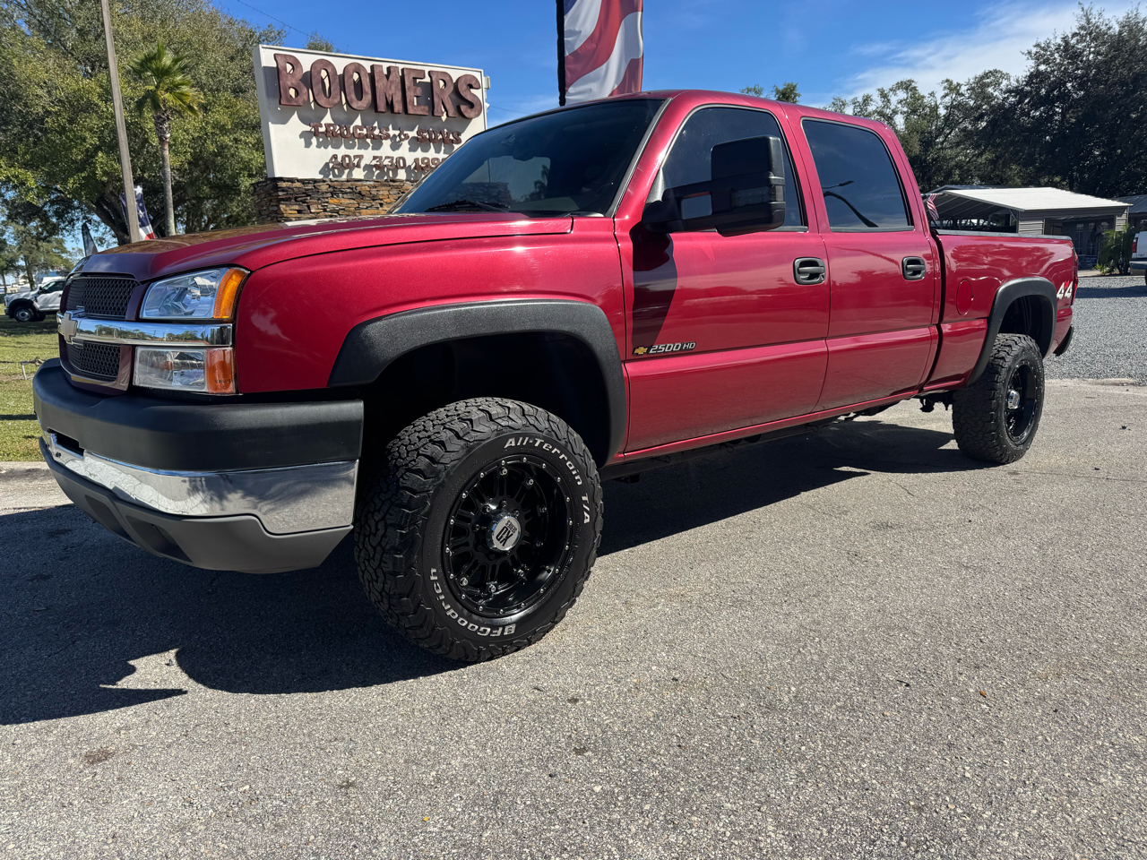2004 Chevrolet Silverado 2500HD Crew Cab 153" WB 4WD LS