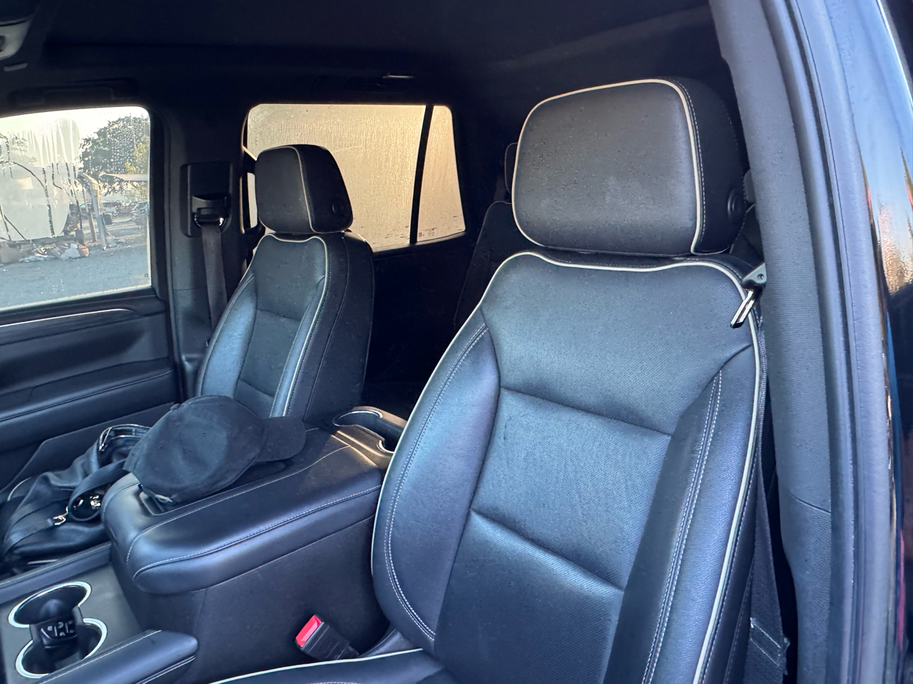 2021 Gmc Yukon SLT photo 2