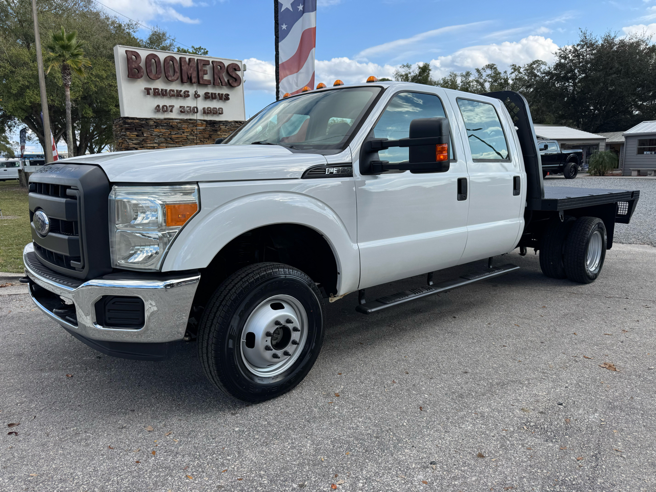 2015 Ford Super Duty F-350 DRW 4WD Crew Cab 172" XLT