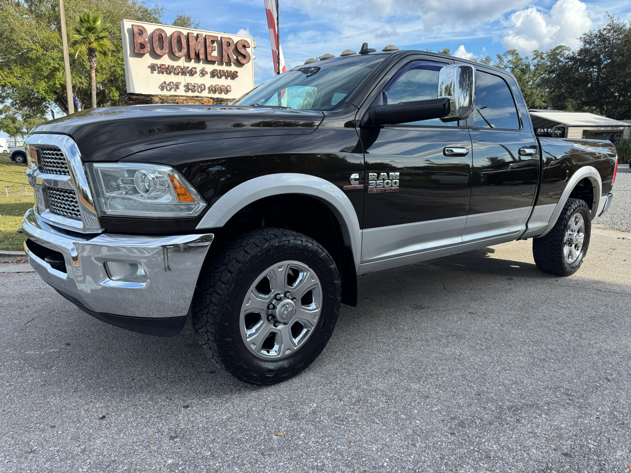 2014 RAM 3500 4WD Crew Cab 149" Laramie