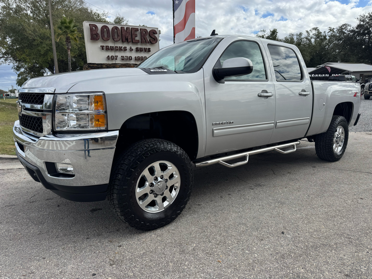 2011 Chevrolet Silverado 2500HD 4WD Crew Cab 153.7" LTZ