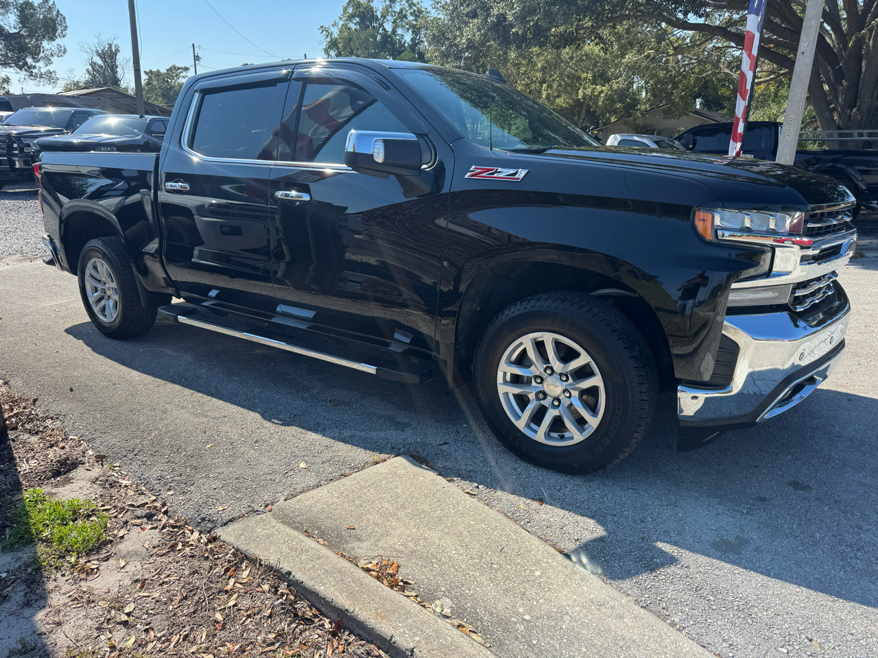 Chevrolet Silverado 1500 4WD Crew Cab 147" LTZ 2019
