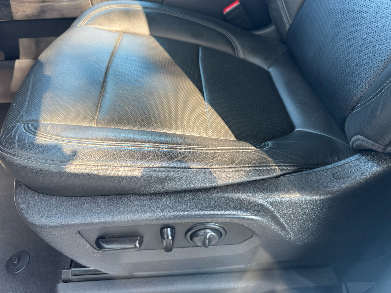 Chevrolet Silverado 1500 4WD Crew Cab 147" LTZ 2019