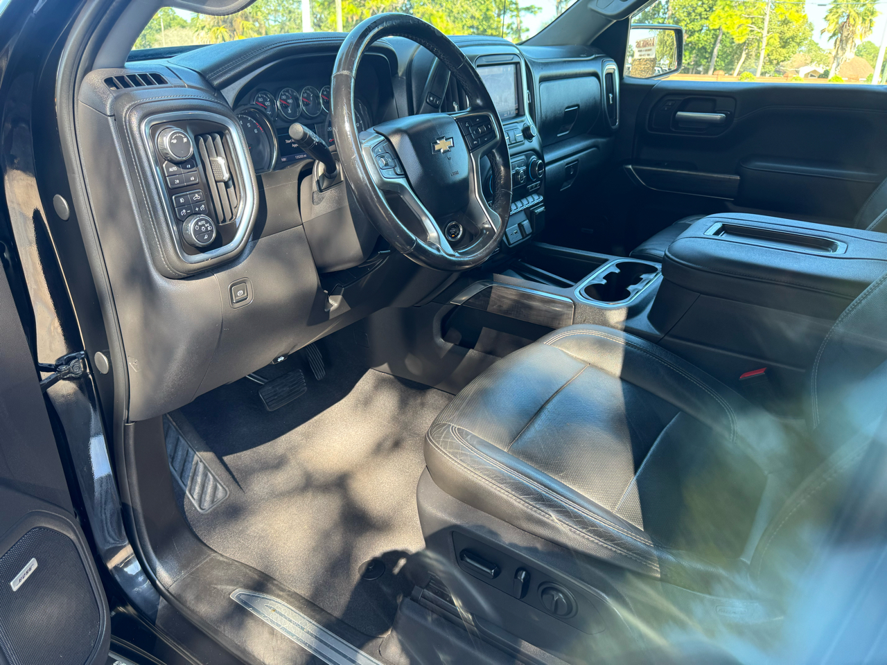 Chevrolet Silverado 1500 4WD Crew Cab 147" LTZ 2019