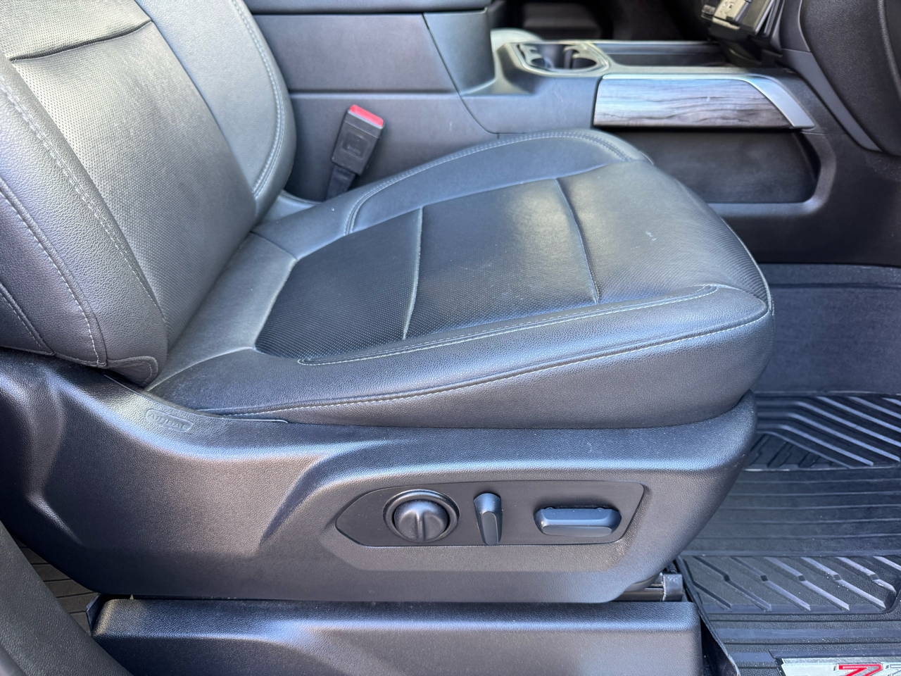 Chevrolet Silverado 3500HD 4WD Crew Cab 159" LTZ 2022