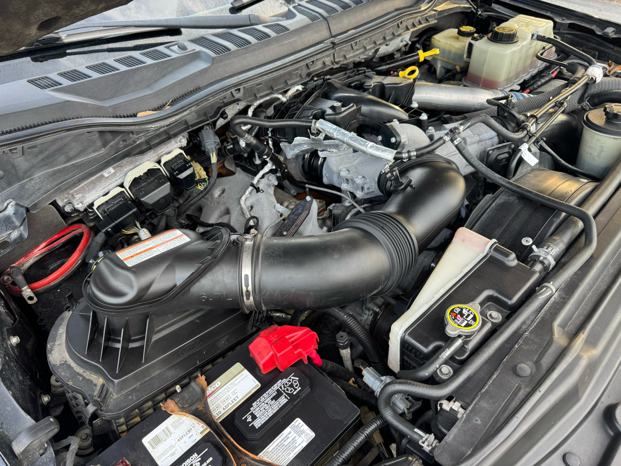 Ford Super Duty F-450 DRW XLT 4WD Crew Cab 8' Box 2017