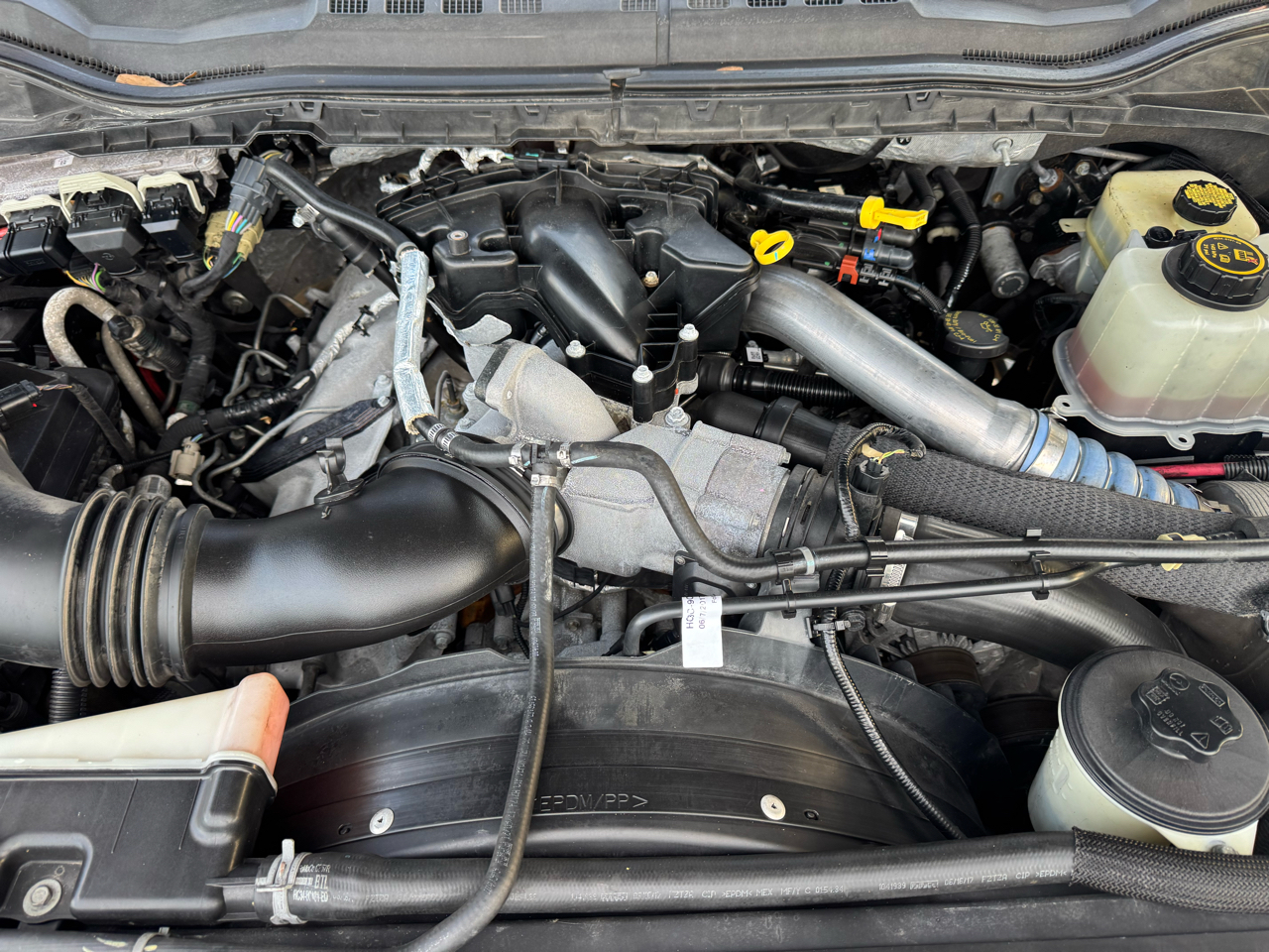 Ford Super Duty F-450 DRW XLT 4WD Crew Cab 8' Box 2017