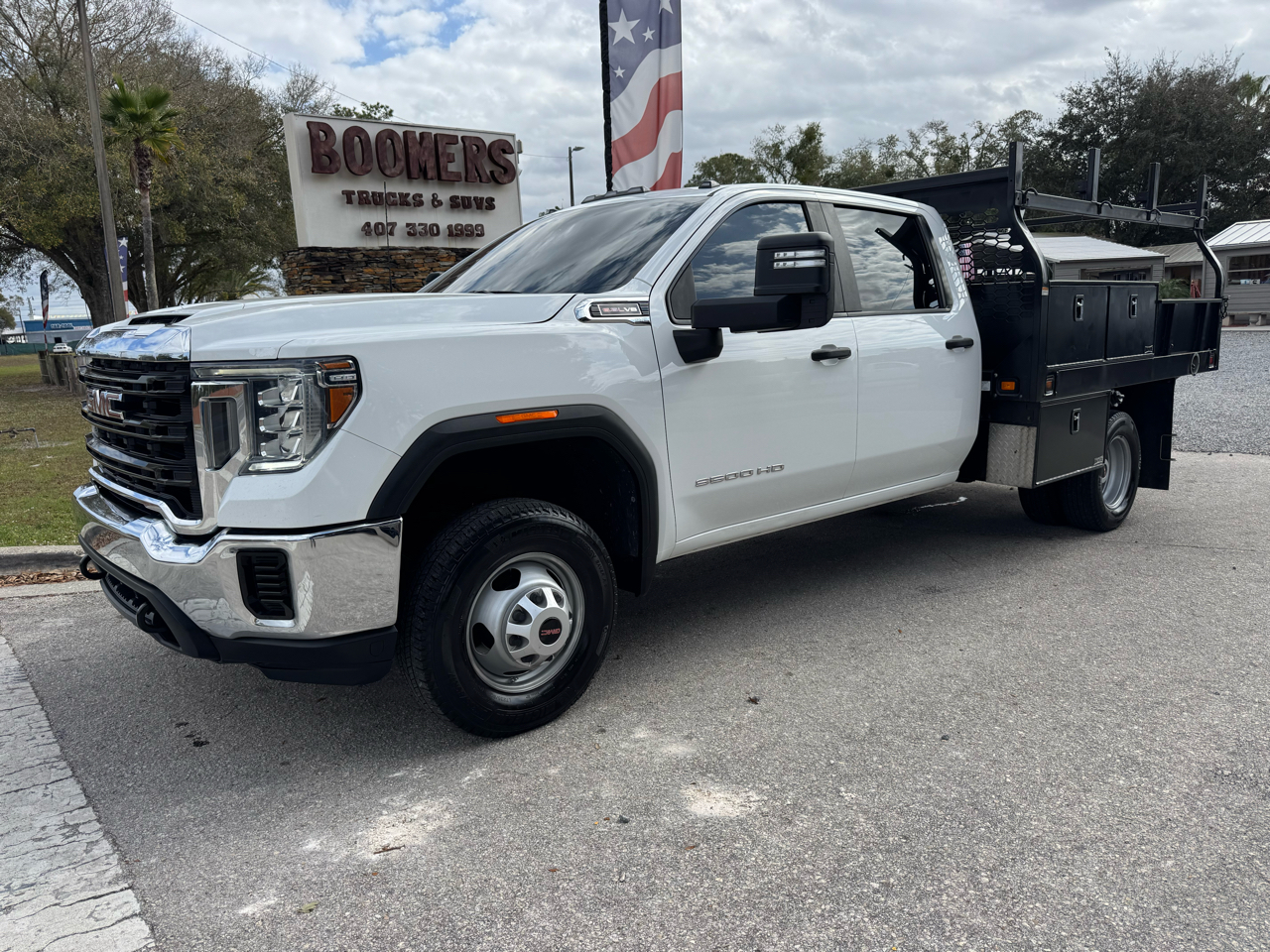 2021 GMC Sierra 3500HD CC 2WD Crew Cab 177" WB, 60" CA