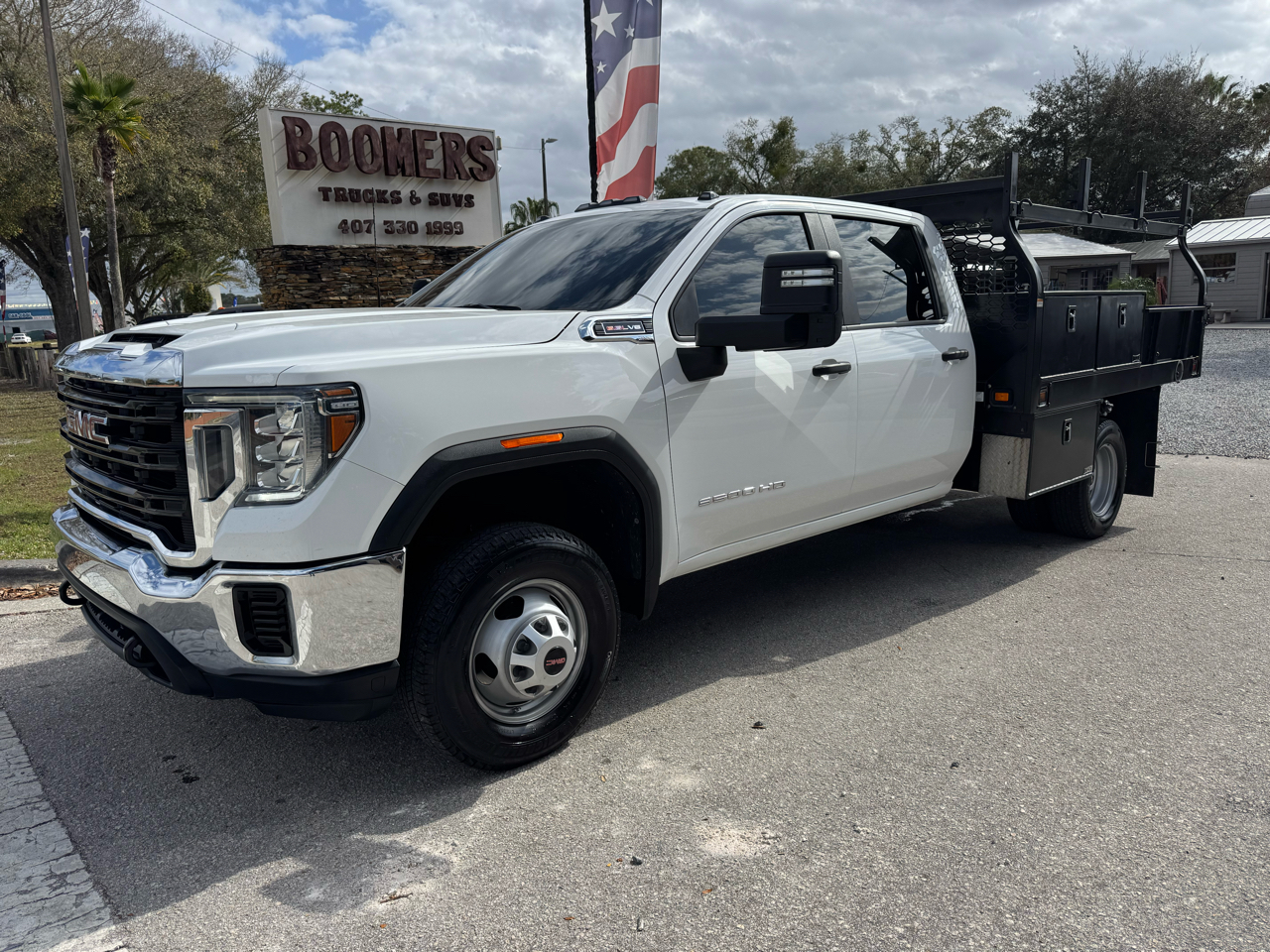 GMC Sierra 3500HD CC 2WD Crew Cab 177" WB, 60" CA 2021