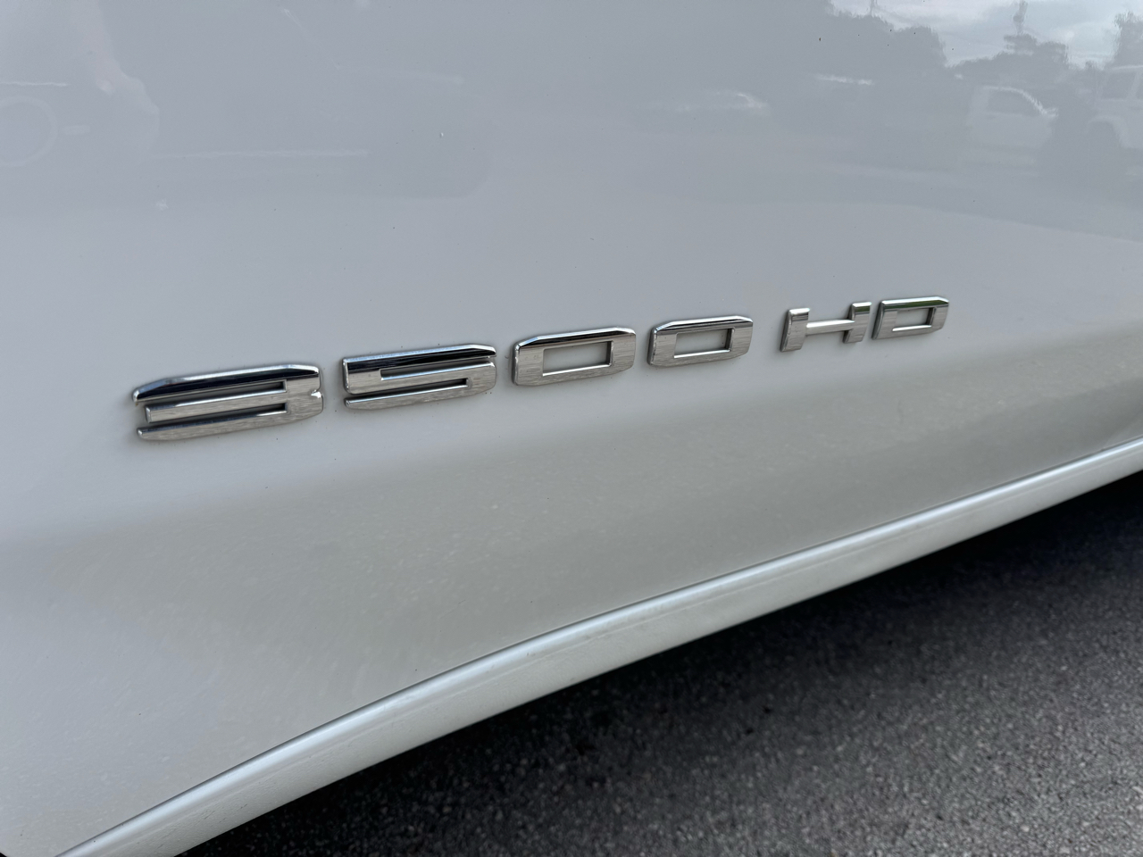 GMC Sierra 3500HD CC 2WD Crew Cab 177" WB, 60" CA 2021