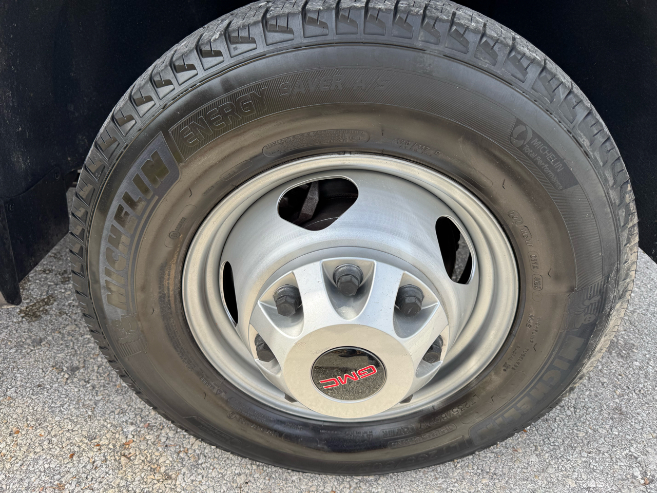 GMC Sierra 3500HD CC 2WD Crew Cab 177" WB, 60" CA 2021