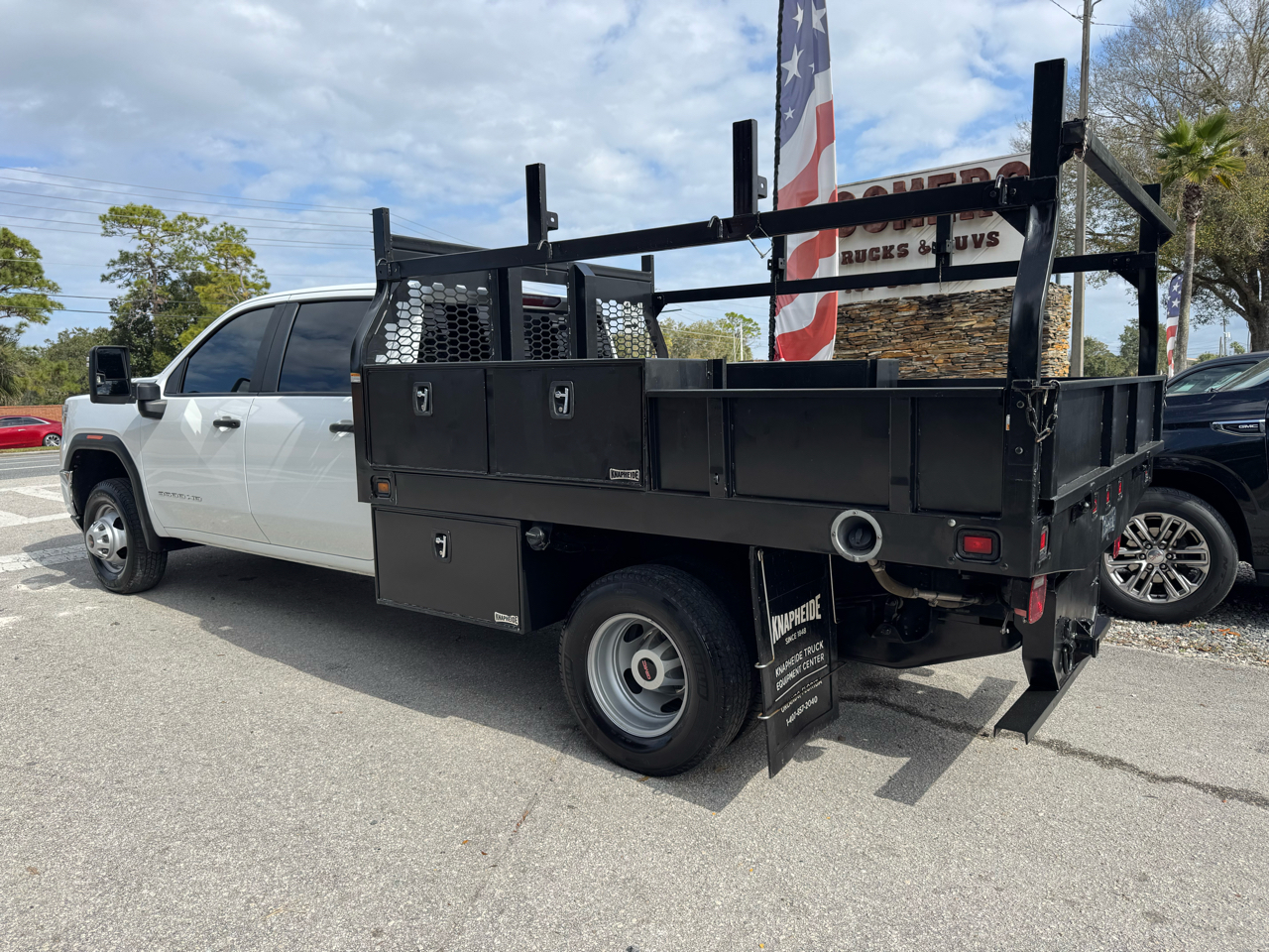 GMC Sierra 3500HD CC 2WD Crew Cab 177" WB, 60" CA 2021