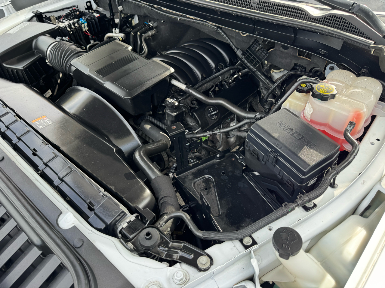 GMC Sierra 3500HD CC 2WD Crew Cab 177" WB, 60" CA 2021