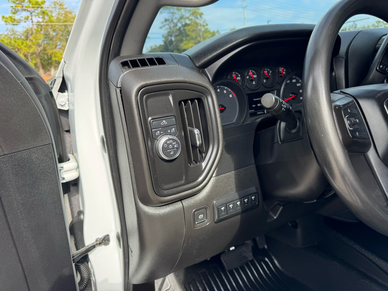 GMC Sierra 3500HD CC 2WD Crew Cab 177" WB, 60" CA 2021