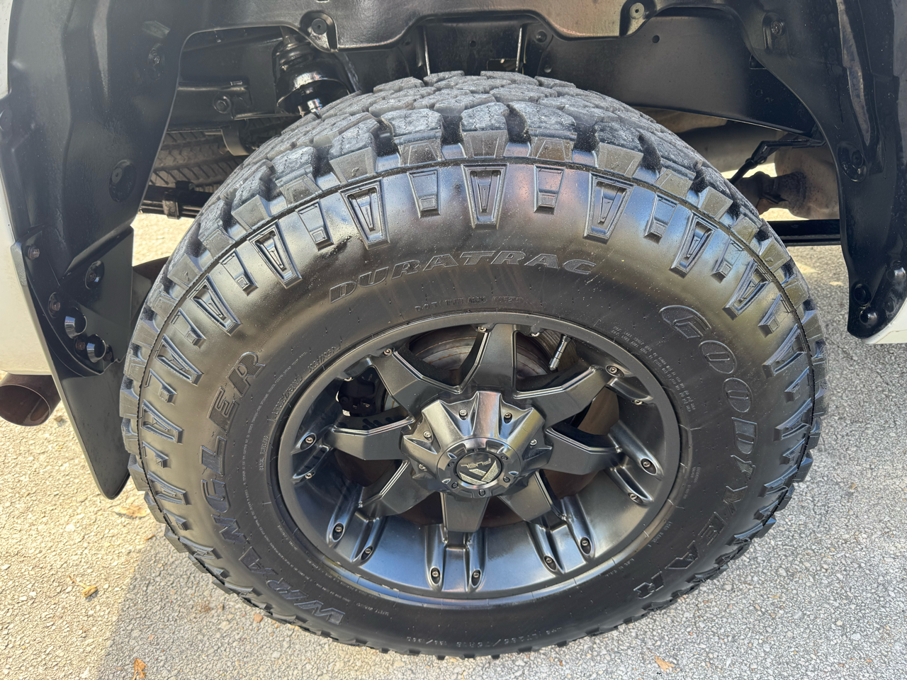 Toyota Tundra 4WD Truck Double Cab 5.7L FFV V8 6-Spd AT TRD Pro (Natl) 2016