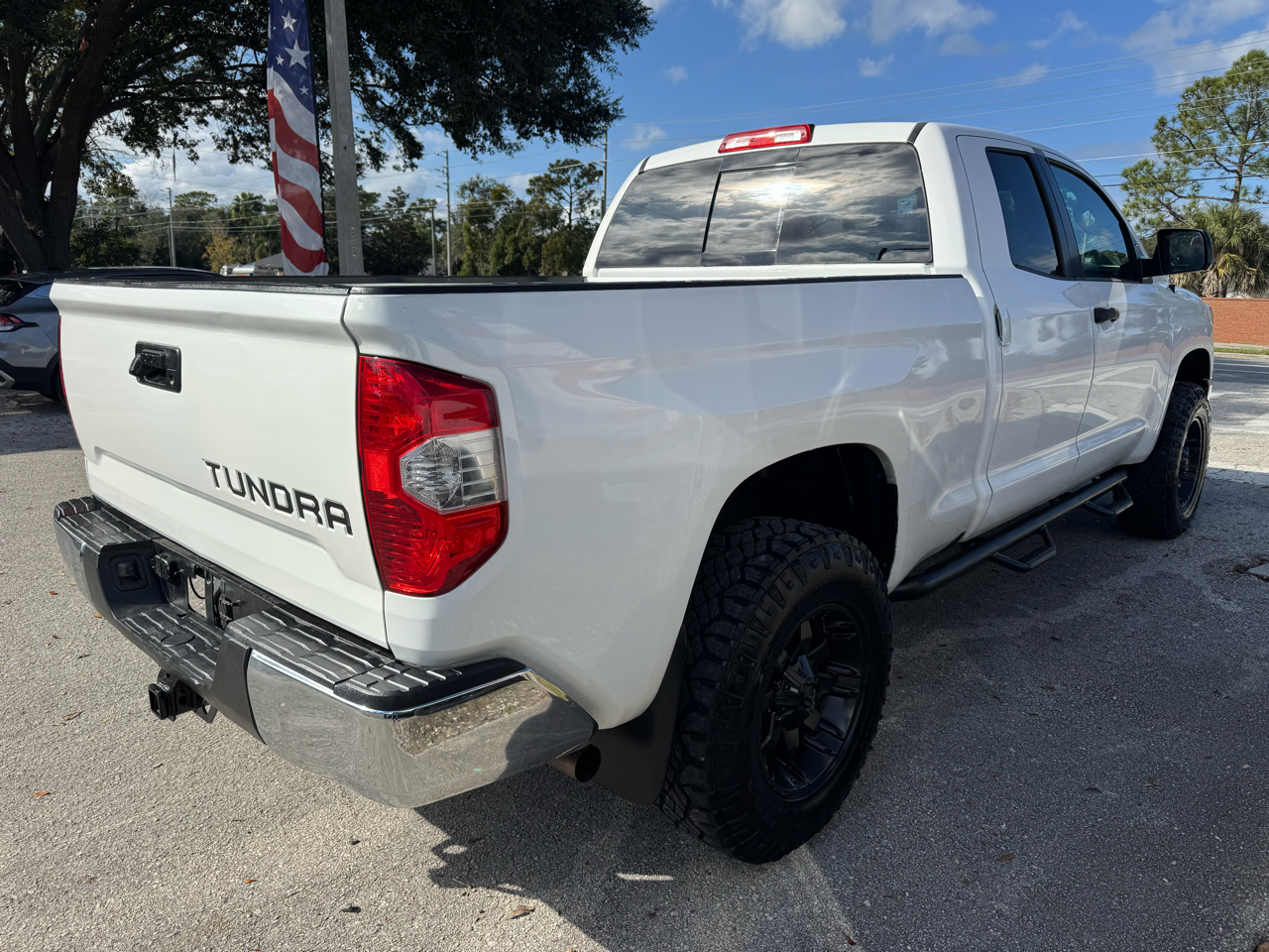 Toyota Tundra 4WD Truck Double Cab 5.7L FFV V8 6-Spd AT TRD Pro (Natl) 2016