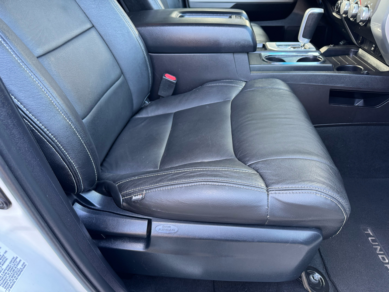 Toyota Tundra 4WD Truck Double Cab 5.7L FFV V8 6-Spd AT TRD Pro (Natl) 2016