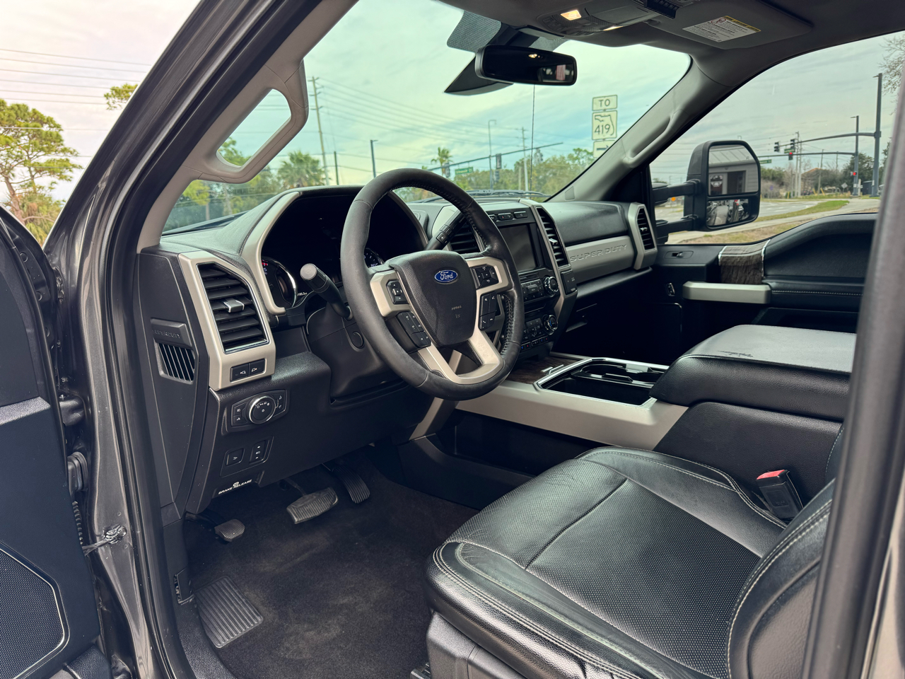 Ford Super Duty F-250 SRW Lariat 4WD Crew Cab 6.75' Box 2018