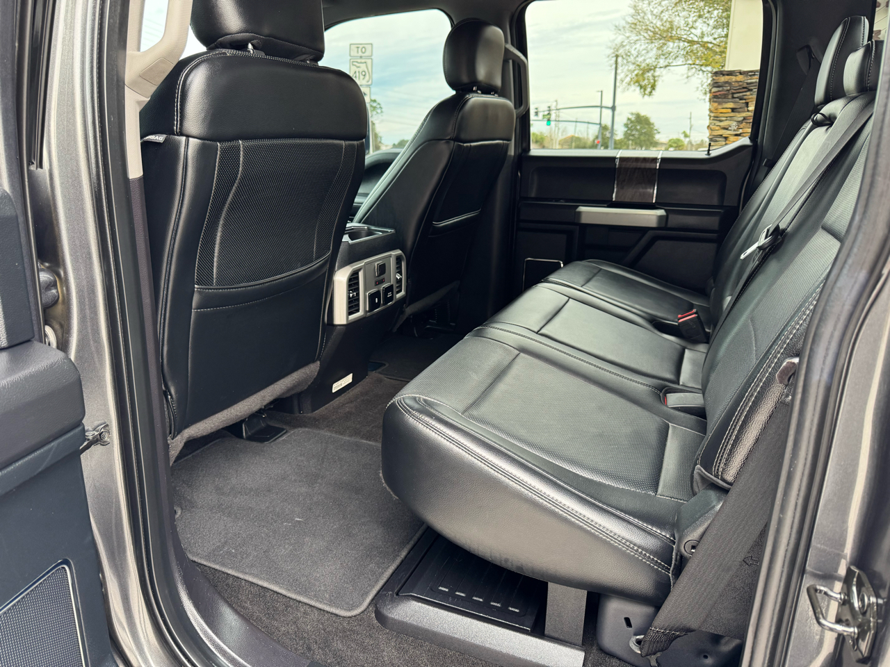 Ford Super Duty F-250 SRW Lariat 4WD Crew Cab 6.75' Box 2018