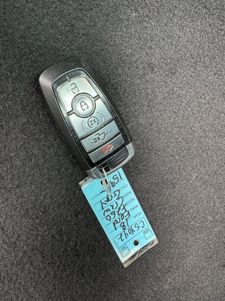 Ford Super Duty F-250 SRW Lariat 4WD Crew Cab 6.75' Box 2018