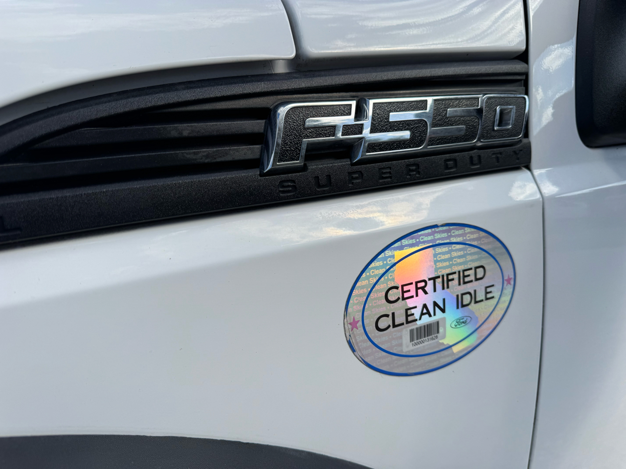 Ford Super Duty F-550 DRW 4WD Crew Cab 176" WB 60" CA XL 2015