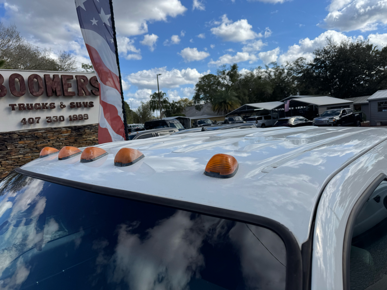 Ford Super Duty F-550 DRW 4WD Crew Cab 176" WB 60" CA XL 2015