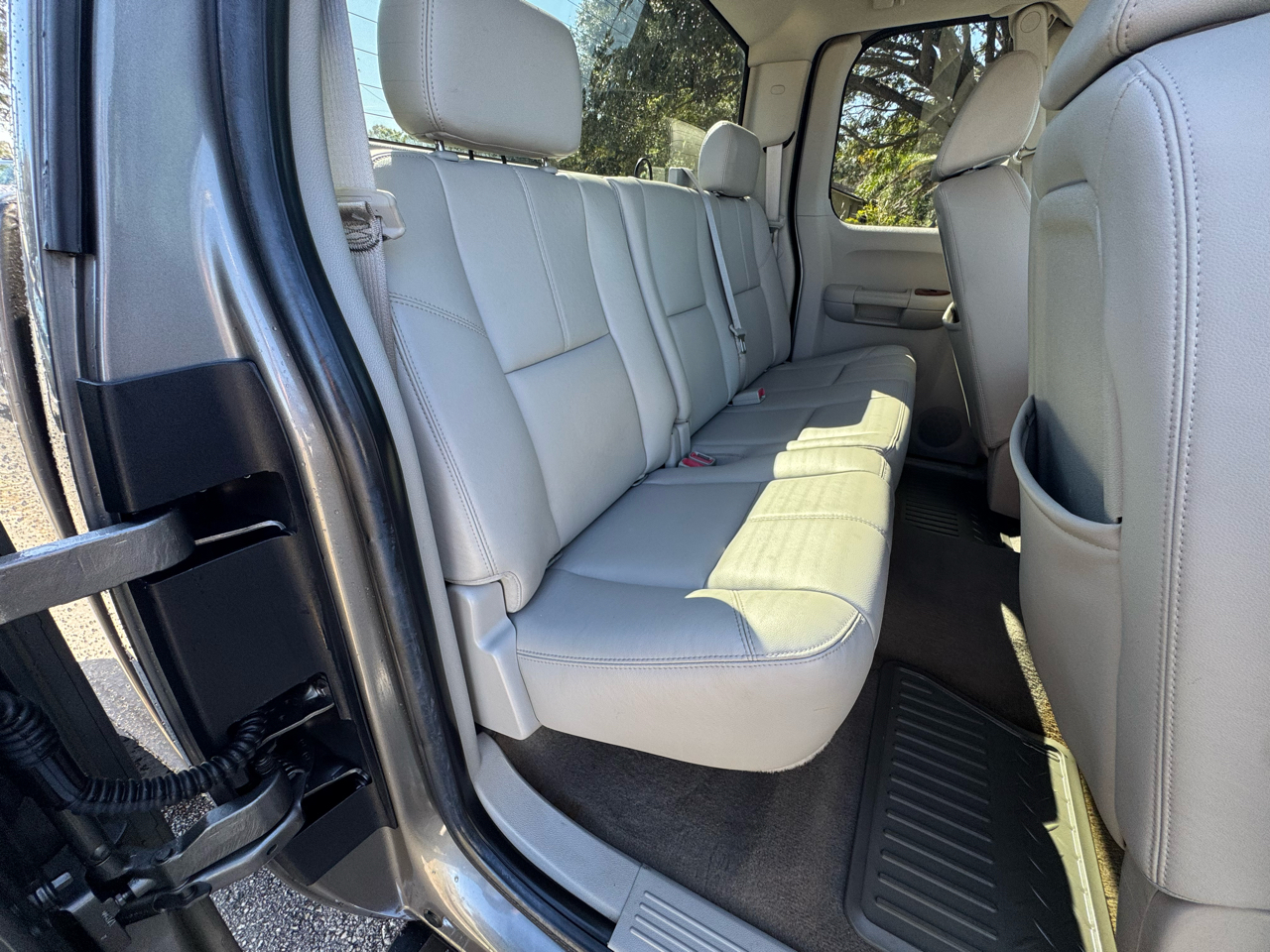 Chevrolet Silverado 2500HD 4WD Ext Cab 143.5" LTZ 2008