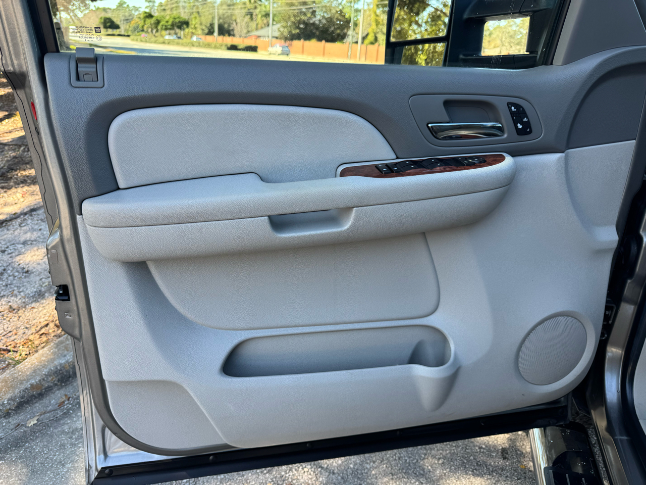 Chevrolet Silverado 2500HD 4WD Ext Cab 143.5" LTZ 2008