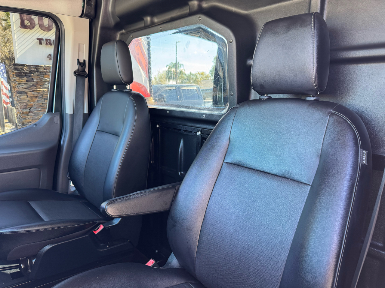 Ford Transit Cargo Van T-150 130" Med Rf 8670 GVWR RWD 2020