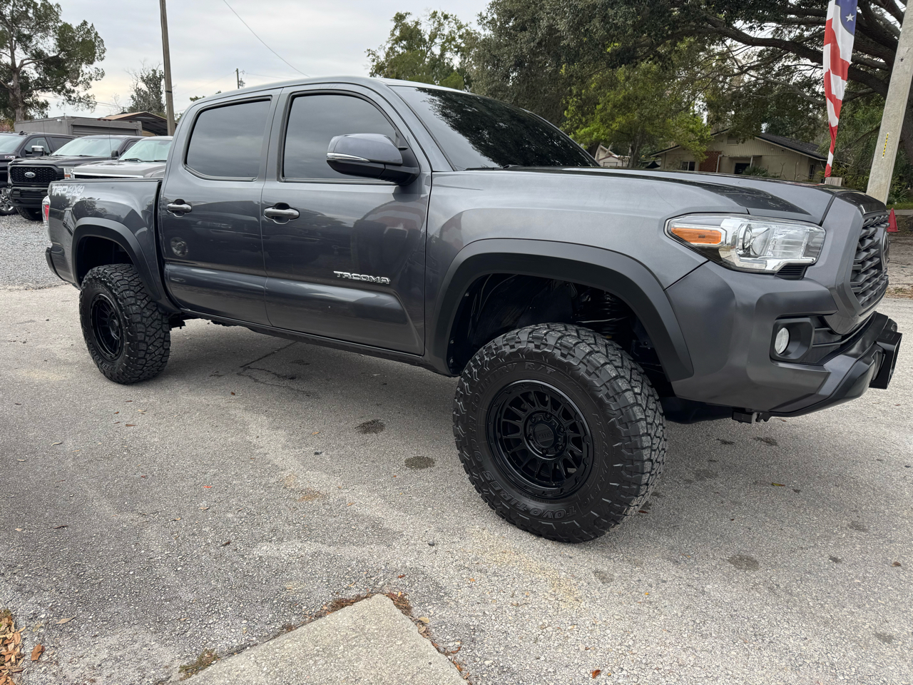 Toyota Tacoma 4WD TRD Off Road Double Cab 5' Bed V6 MT (Natl) 2022