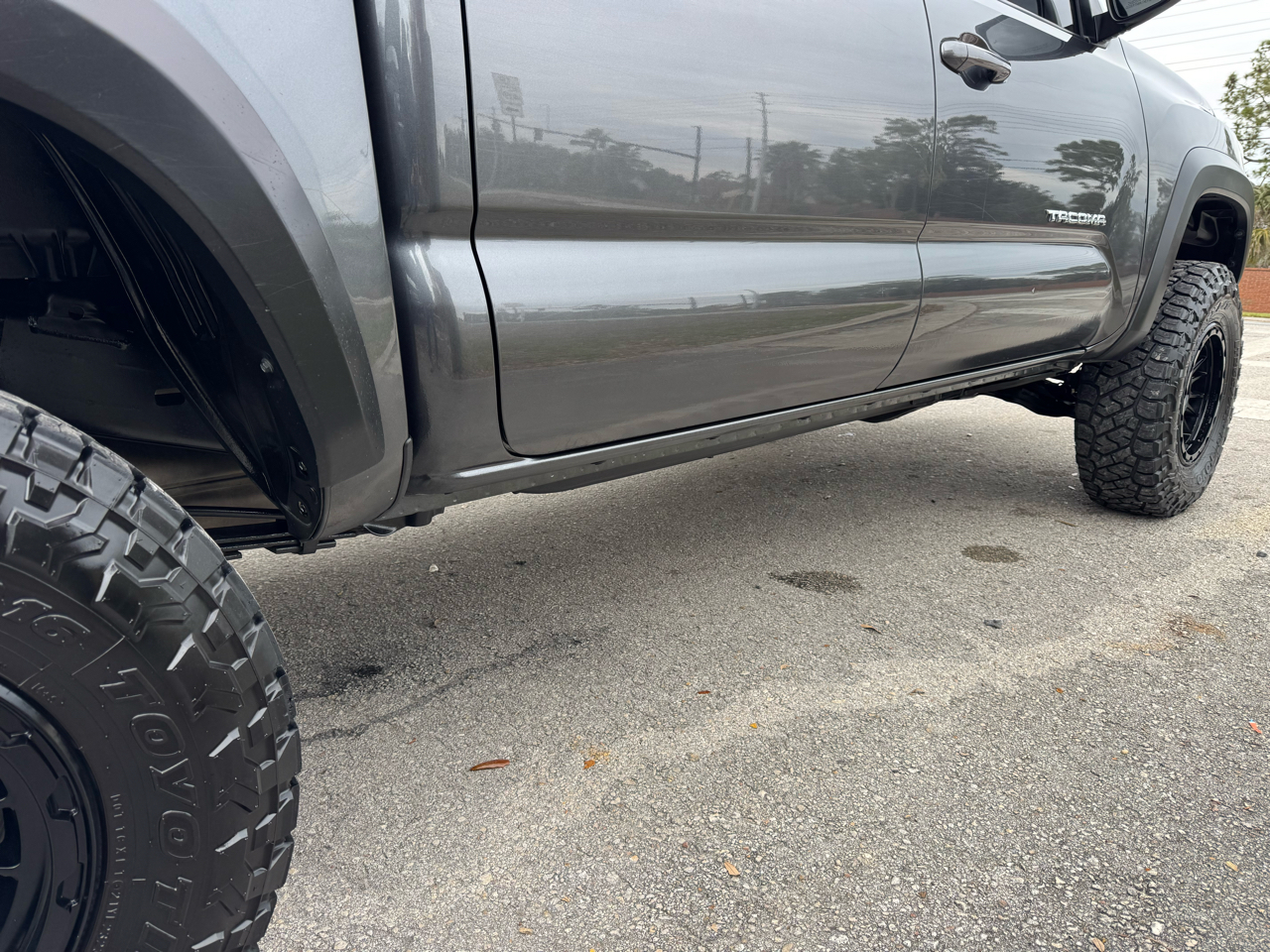 Toyota Tacoma 4WD TRD Off Road Double Cab 5' Bed V6 MT (Natl) 2022