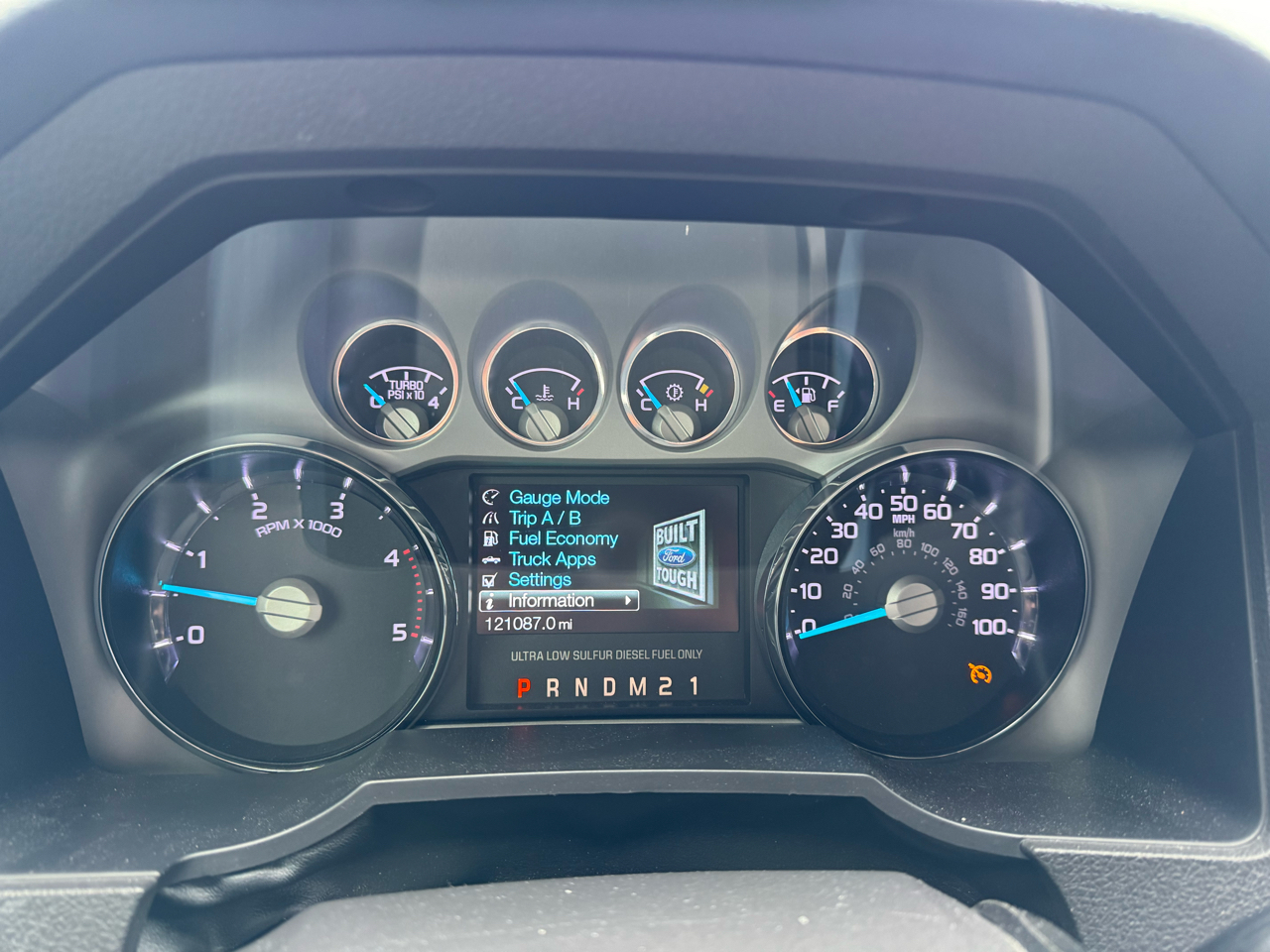 Ford Super Duty F-250 SRW 4WD Crew Cab 172" Lariat 2016