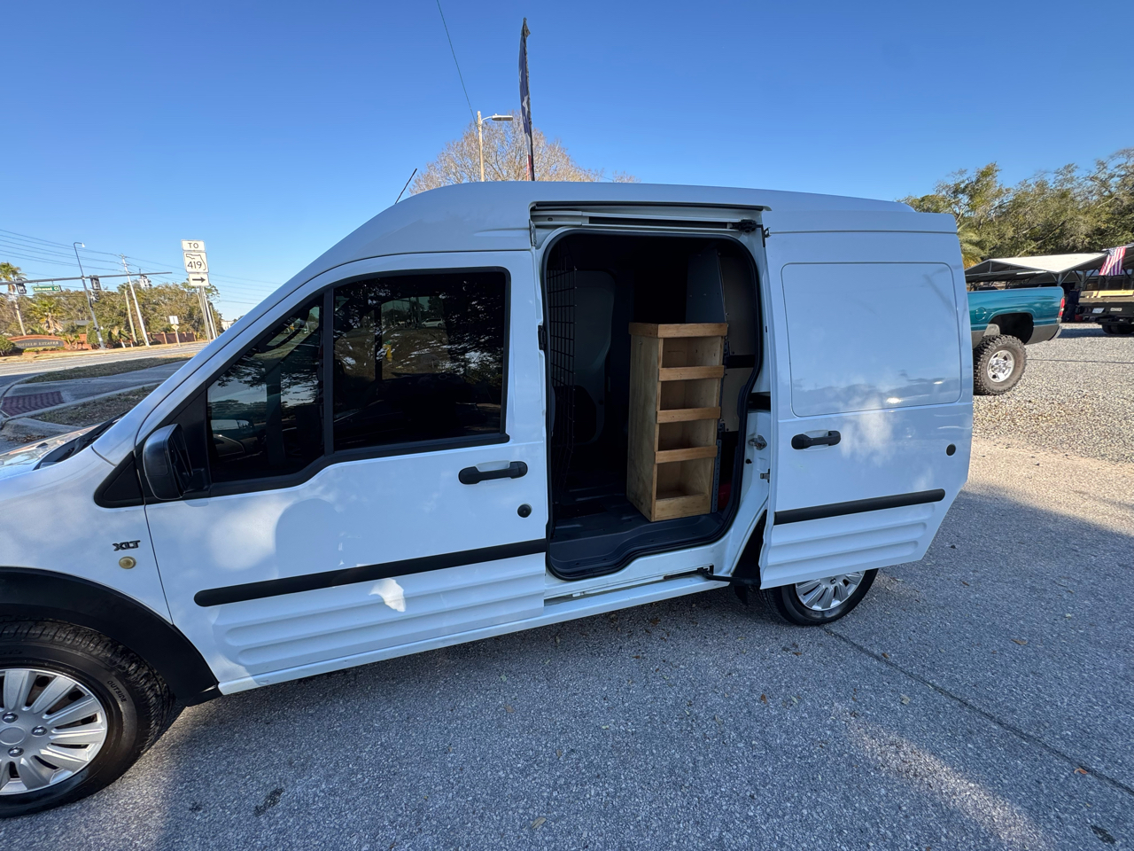 Ford Transit Connect 114.6" XLT w/o side or rear door glass 2013