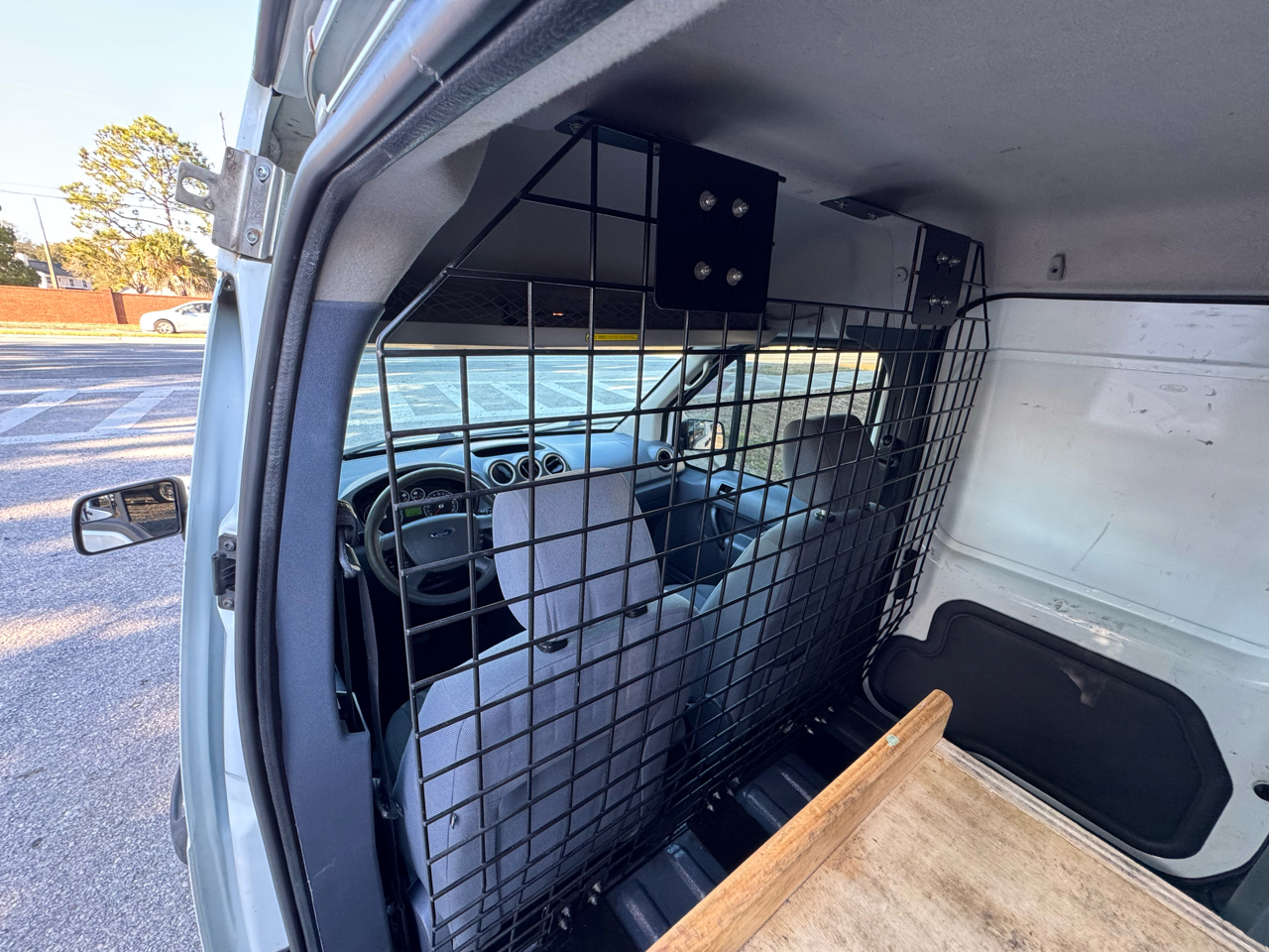 Ford Transit Connect 114.6" XLT w/o side or rear door glass 2013