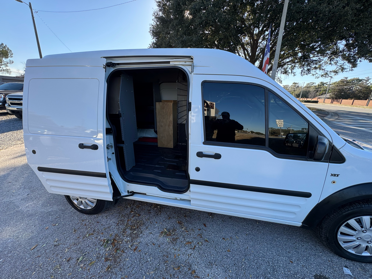 Ford Transit Connect 114.6" XLT w/o side or rear door glass 2013