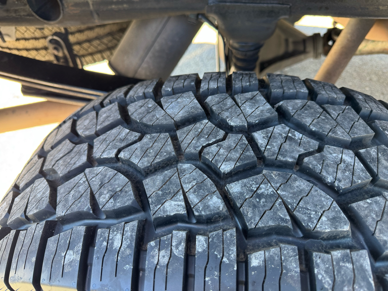 GMC Sierra 1500 4WD Crew Cab 143.5" SLE 2014