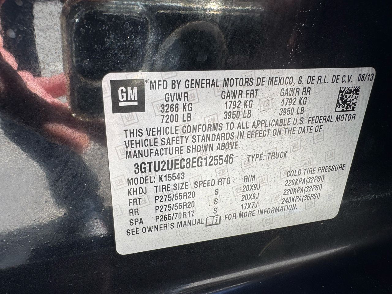 GMC Sierra 1500 4WD Crew Cab 143.5" SLE 2014