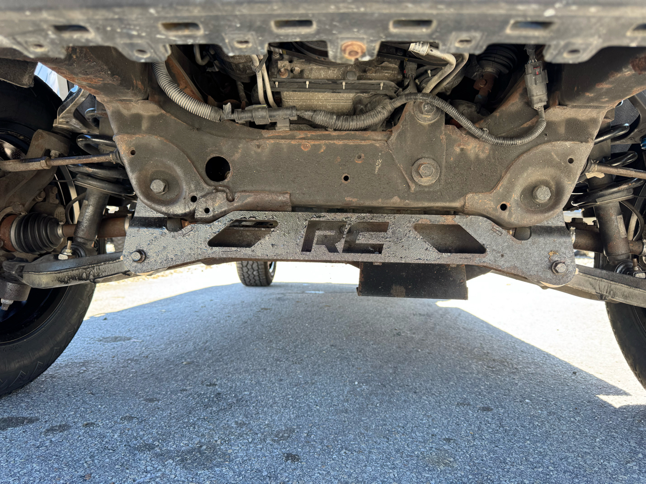 GMC Sierra 1500 4WD Crew Cab 143.5" SLE 2014