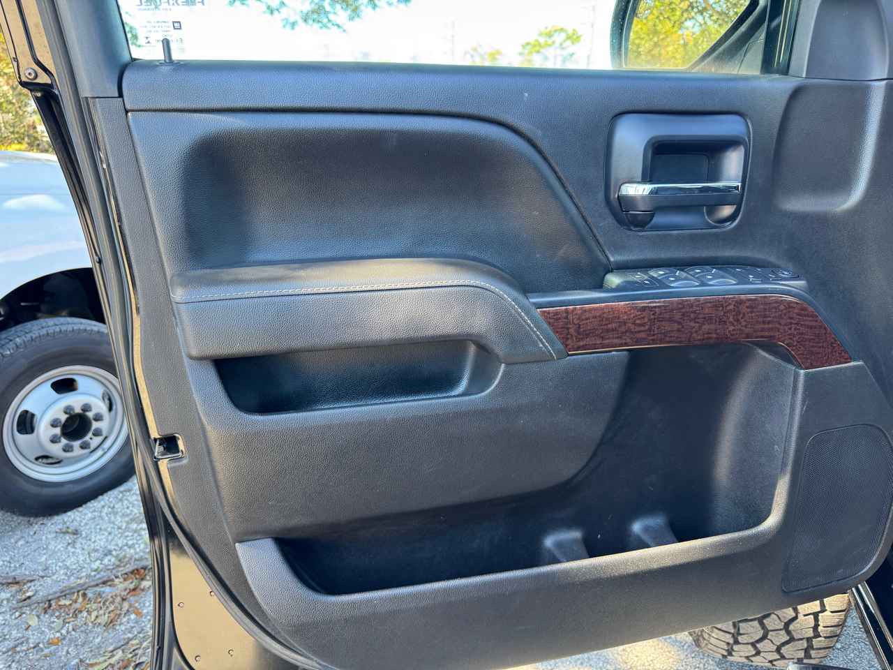 GMC Sierra 1500 4WD Crew Cab 143.5" SLE 2014