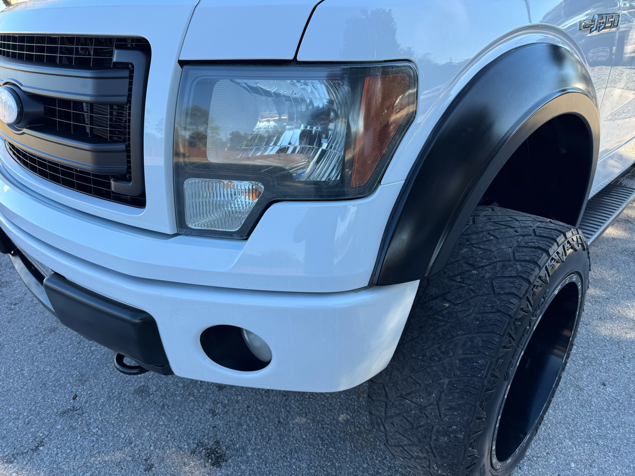 Ford F-150 4WD SuperCrew 145" FX4 2014