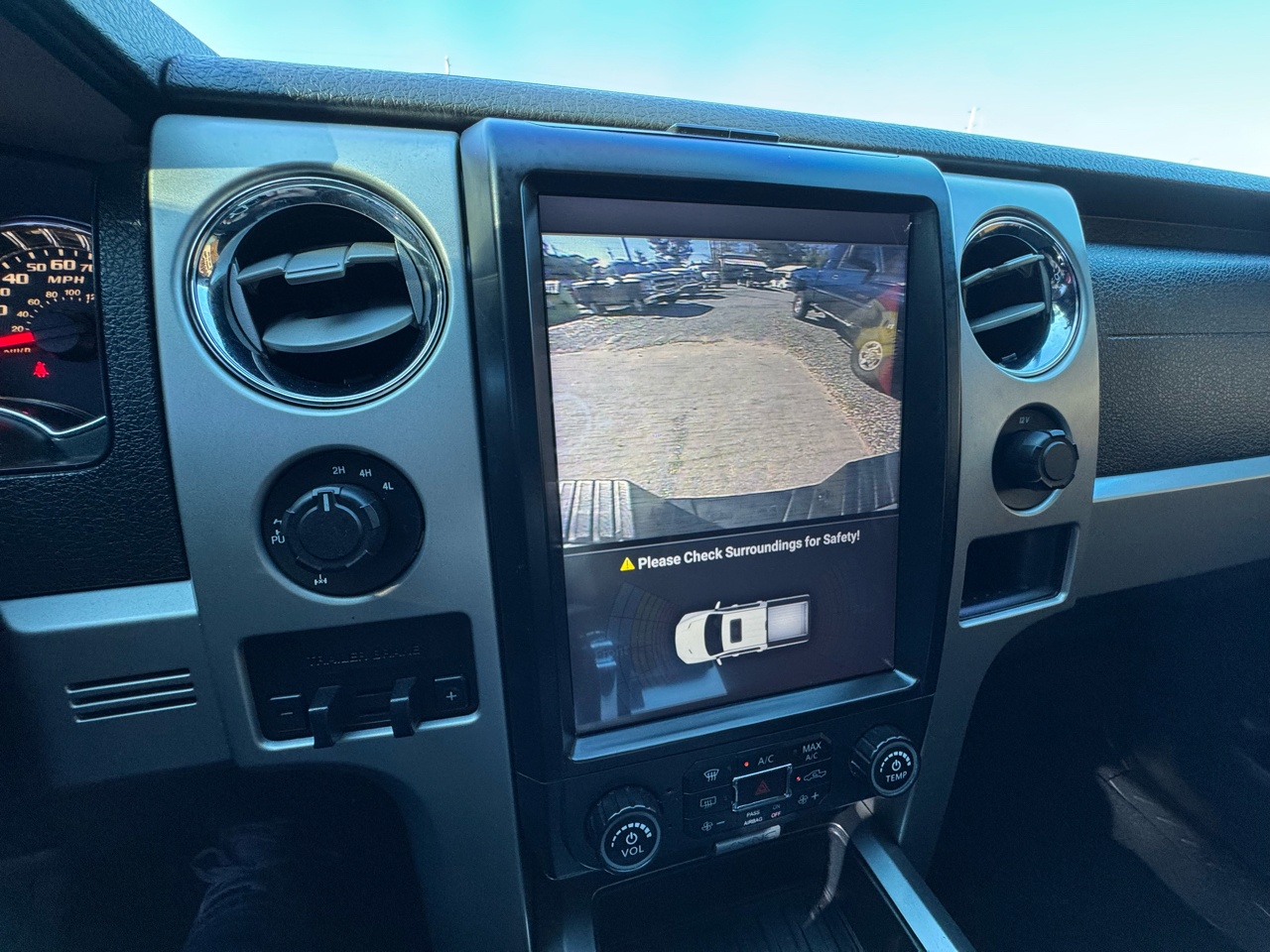 Ford F-150 4WD SuperCrew 145" FX4 2014