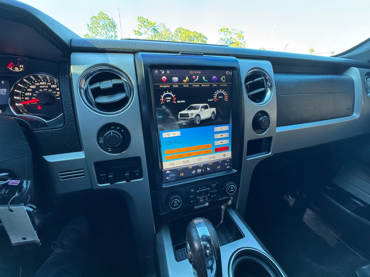 Ford F-150 4WD SuperCrew 145" FX4 2014