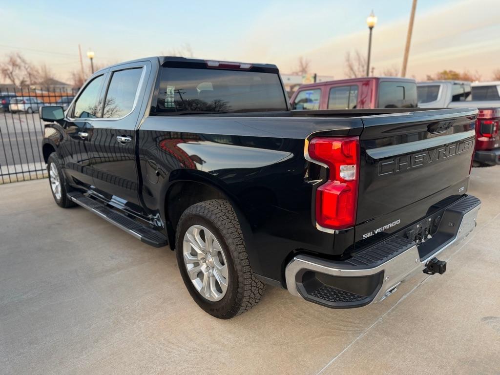 Chevrolet Silverado 1500 LTZ Crew Cab 4WD 2023