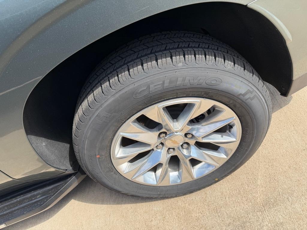 Chevrolet Suburban Premier 2023