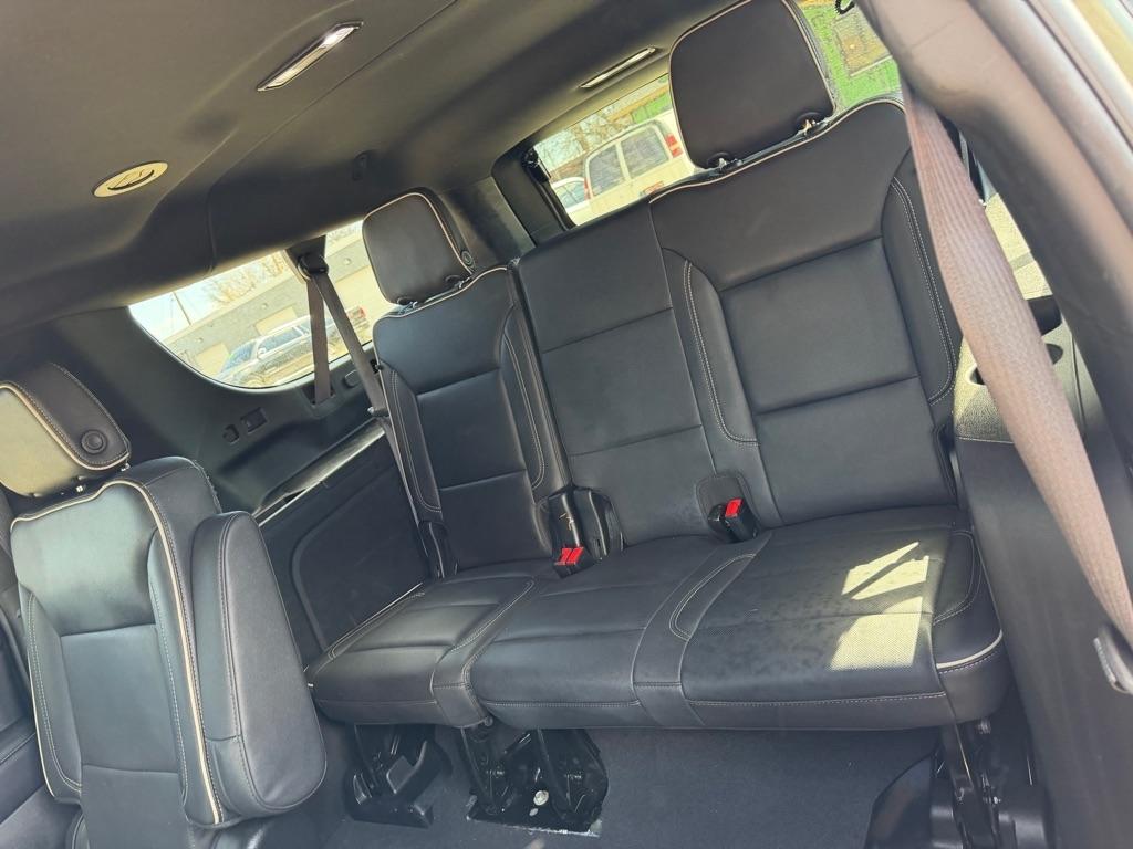 Chevrolet Suburban Premier 2023