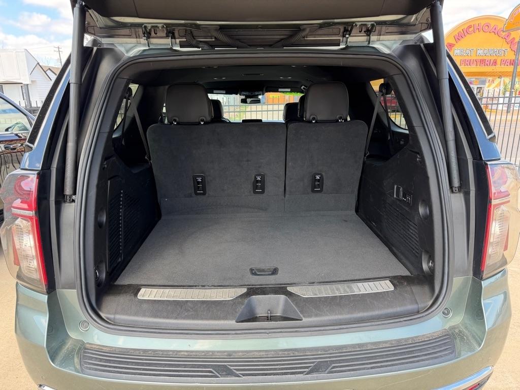 Chevrolet Suburban Premier 2023