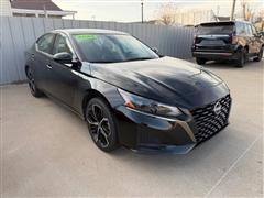 2025 Nissan Altima 