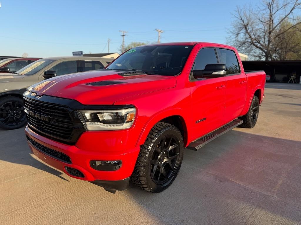 RAM 1500 Laramie Crew Cab SWB 4WD 2021